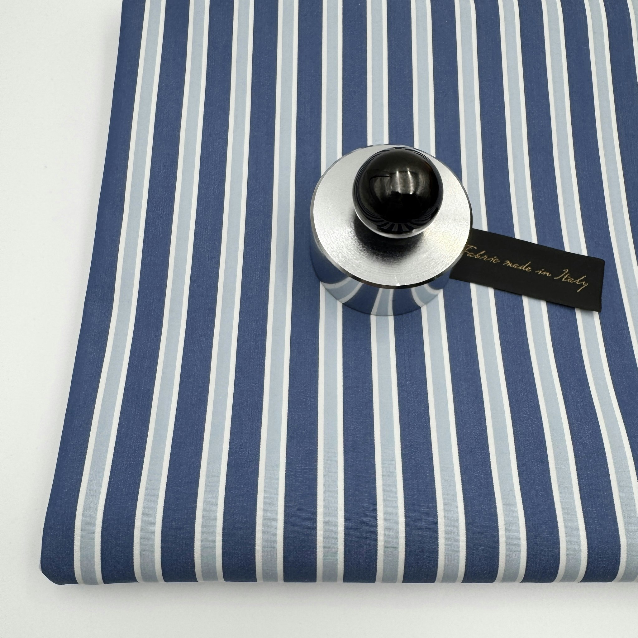 2,5m Kraftig poplin blårandig Gucc*