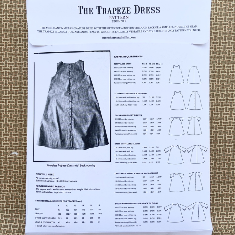 The Trapeze - klänning (8-18)