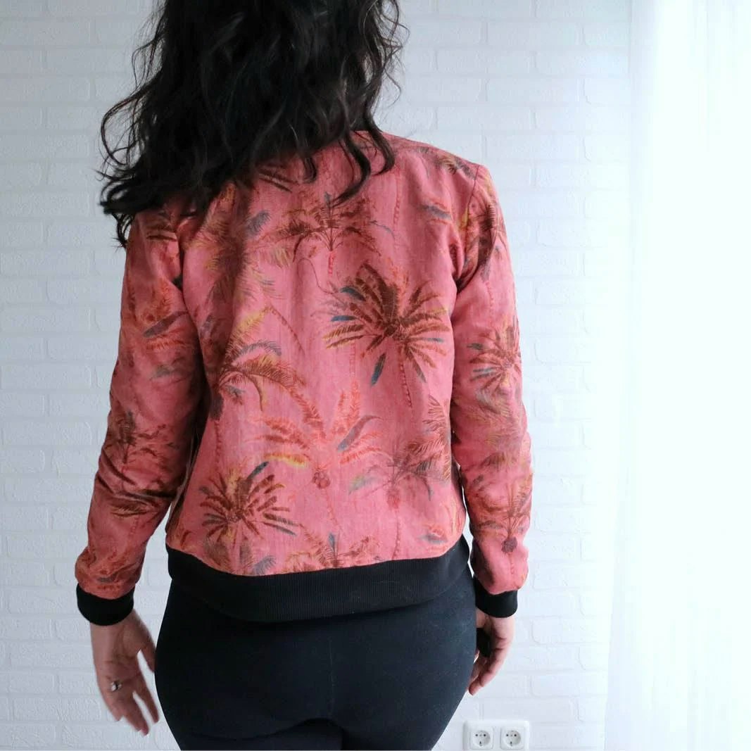 Amelia Bomber