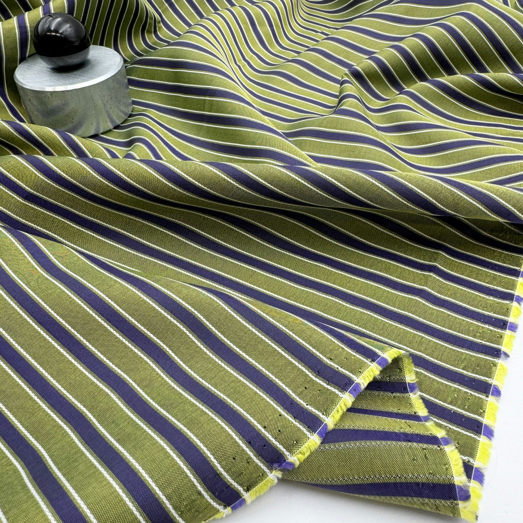 Viskosfoder lime/lila Versac*