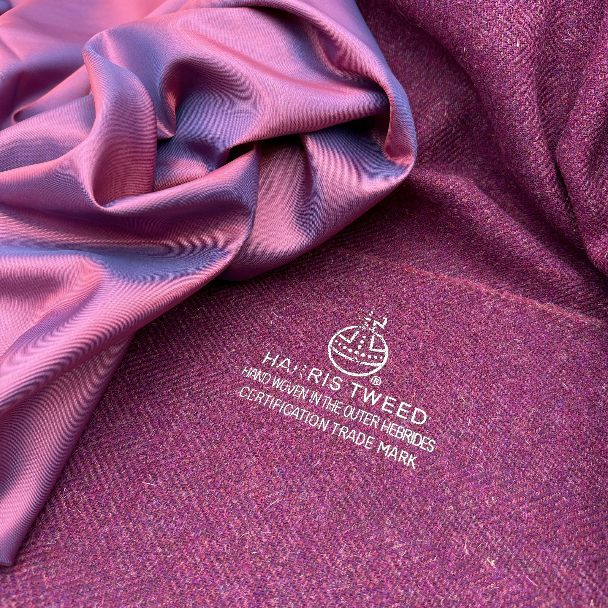 Ull Harris Tweed Fuchsia fiskben