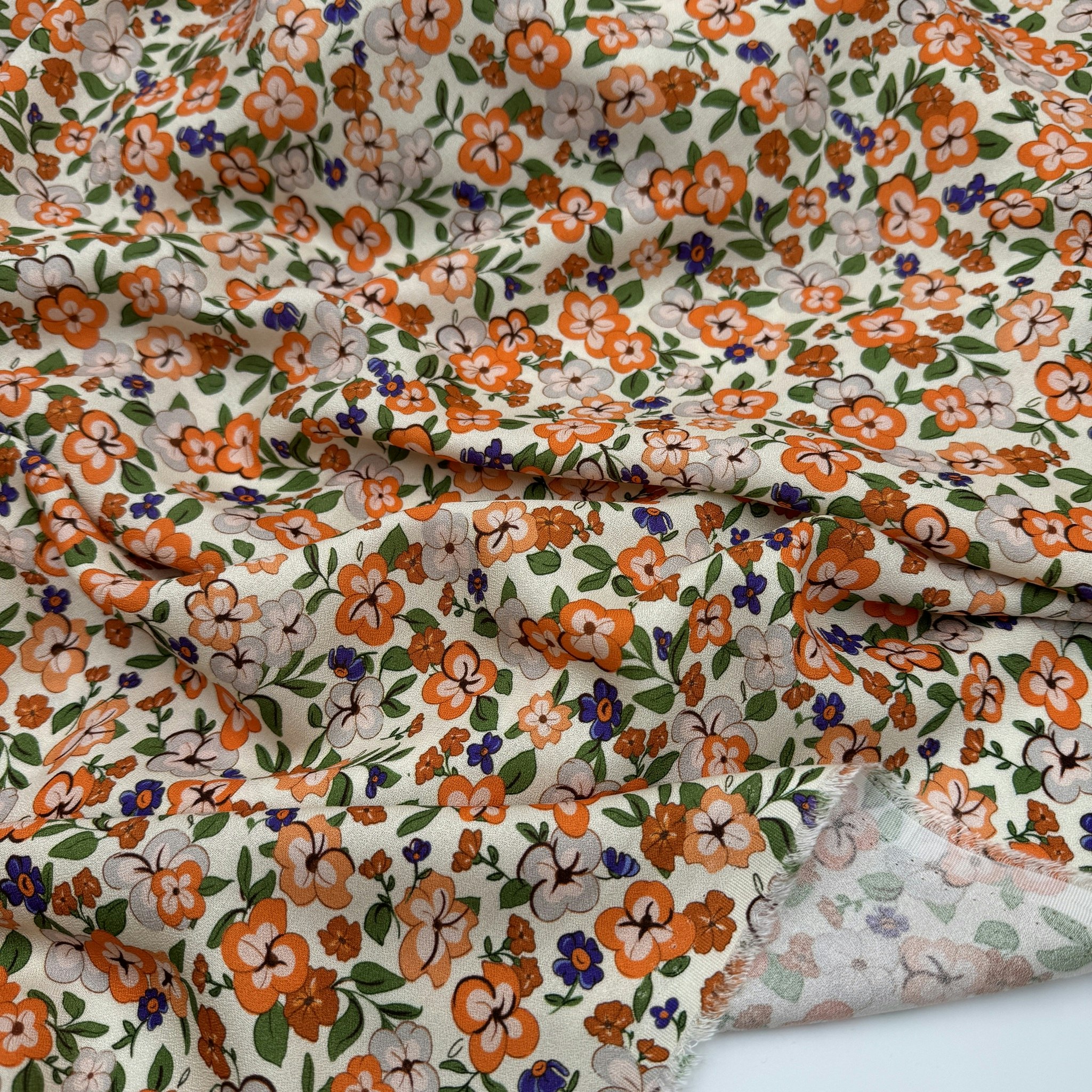 Viskoscrêpe orange/lila