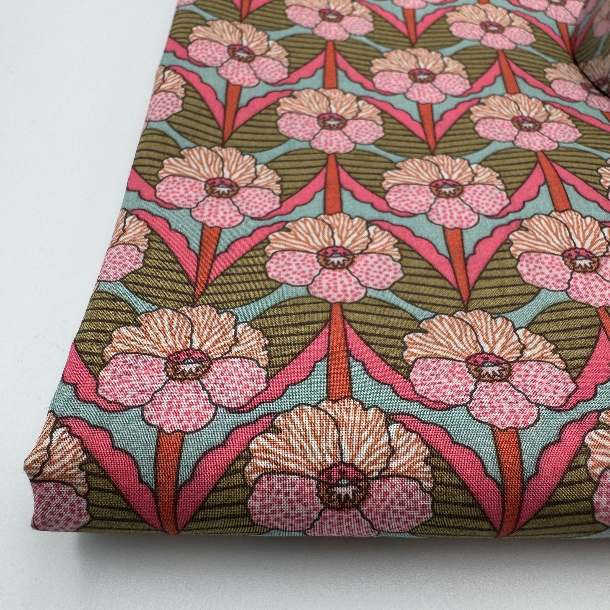 Liberty Tana lawn - Chevron rosa
