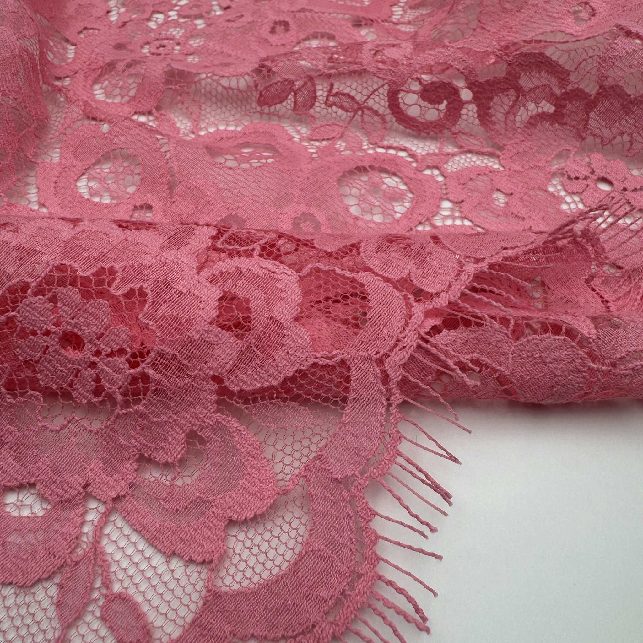 3m bomullsspets rosa Valentin*