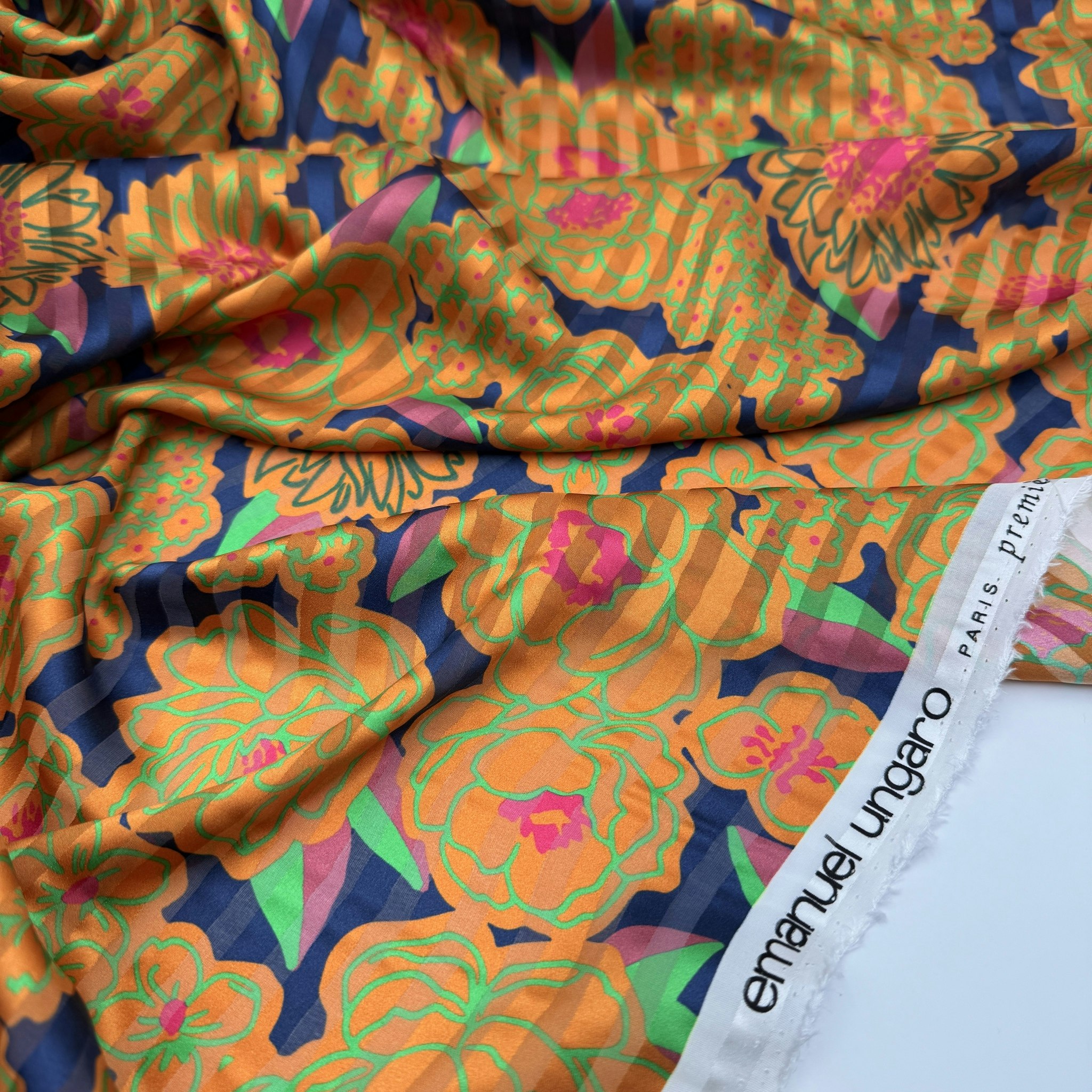 1,5m siden satinrand guldorange Ungar*