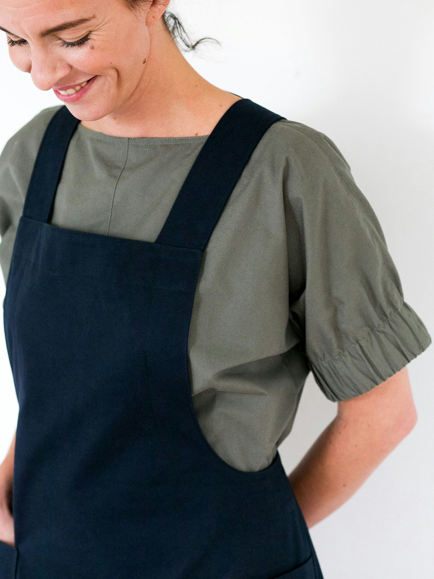 Apron dress (XS-L)