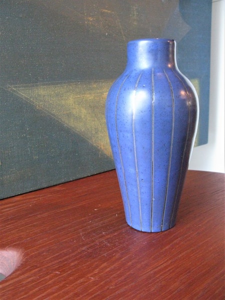 Unique VL blue/silver vase