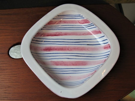 Tricolor ashtray 95