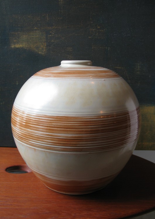 Striped Globe vase 3154