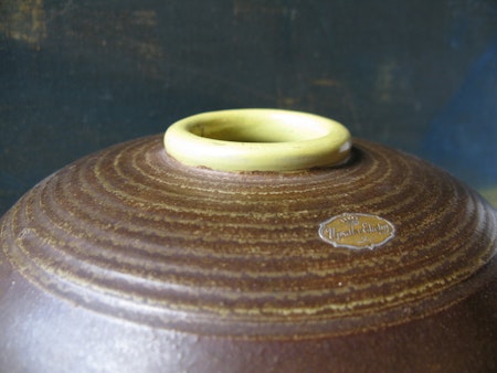 Brown/yellow Globe vase 3154