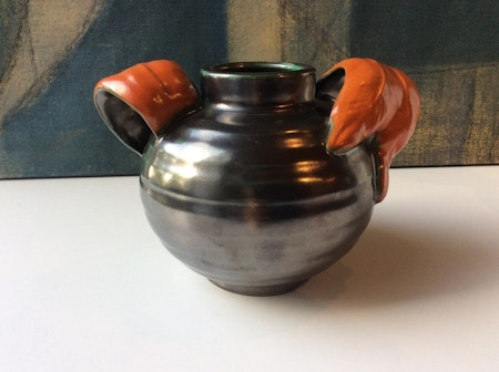 Dark green/orange vase 189