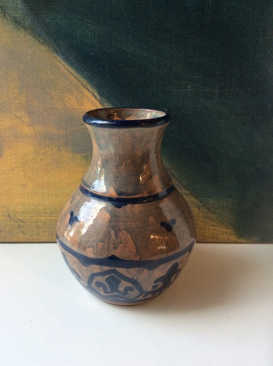 Vase 1060