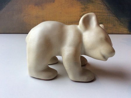 Bear figure 2 matte white