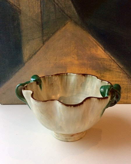 Greyish/green bowl