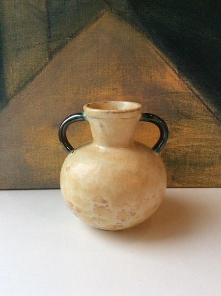 Yellowish/green vase 97