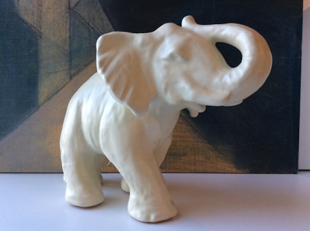 White elephant 10