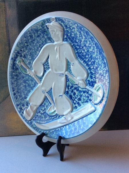 Skier wall plate 8
