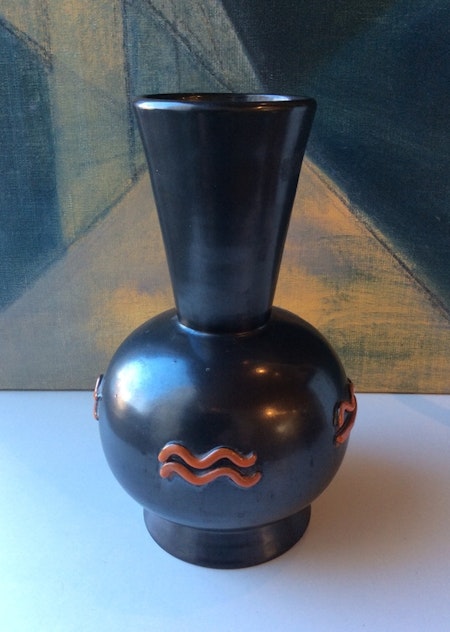 Black/orange vase 38