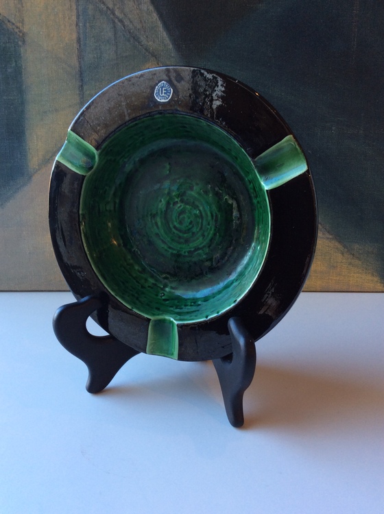 Green ashtray 4528