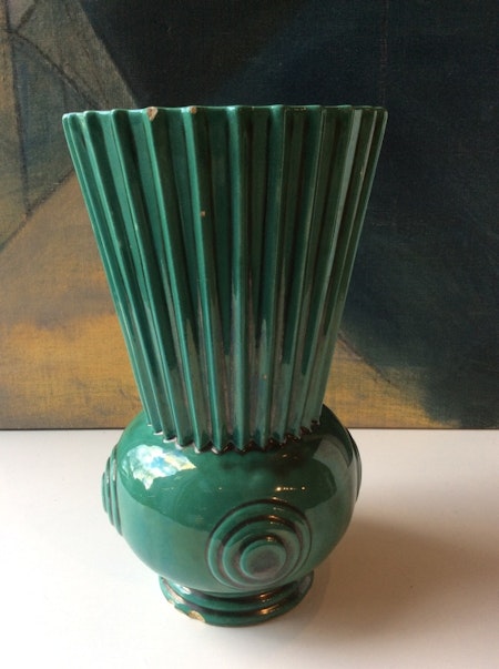 Green vase 3032/2