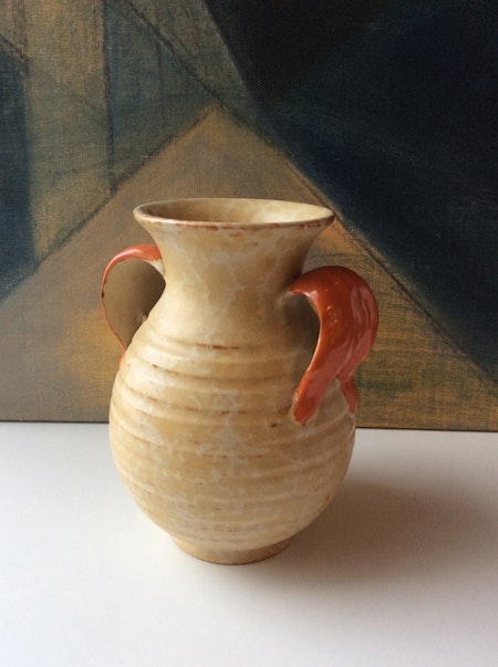 Yellowish vase 187