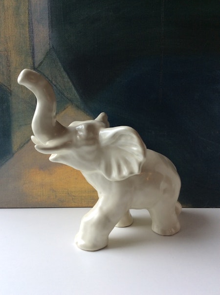 White elephant 102