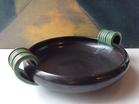 Black/green bowl 52