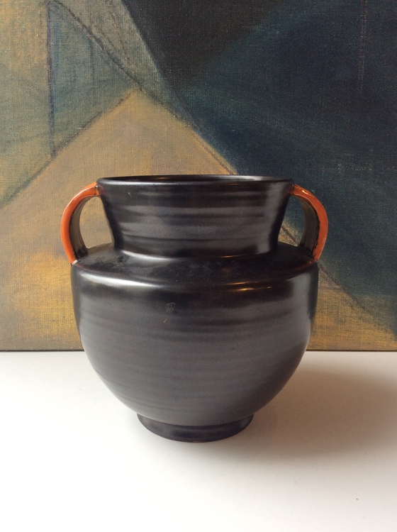 Black/orange vase 2081