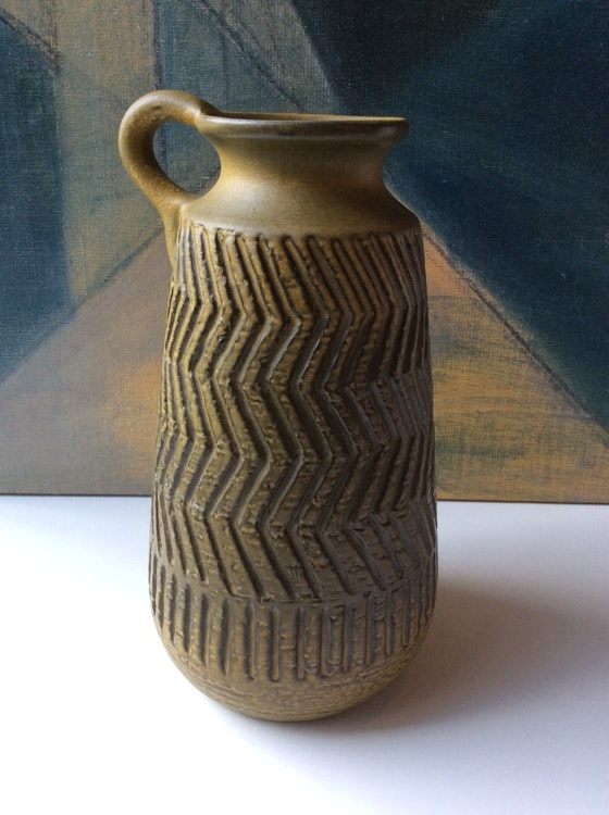 Zigzag vase 5007M