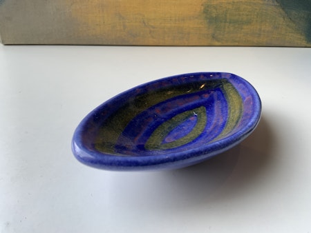 Red/blue band bowl 376
