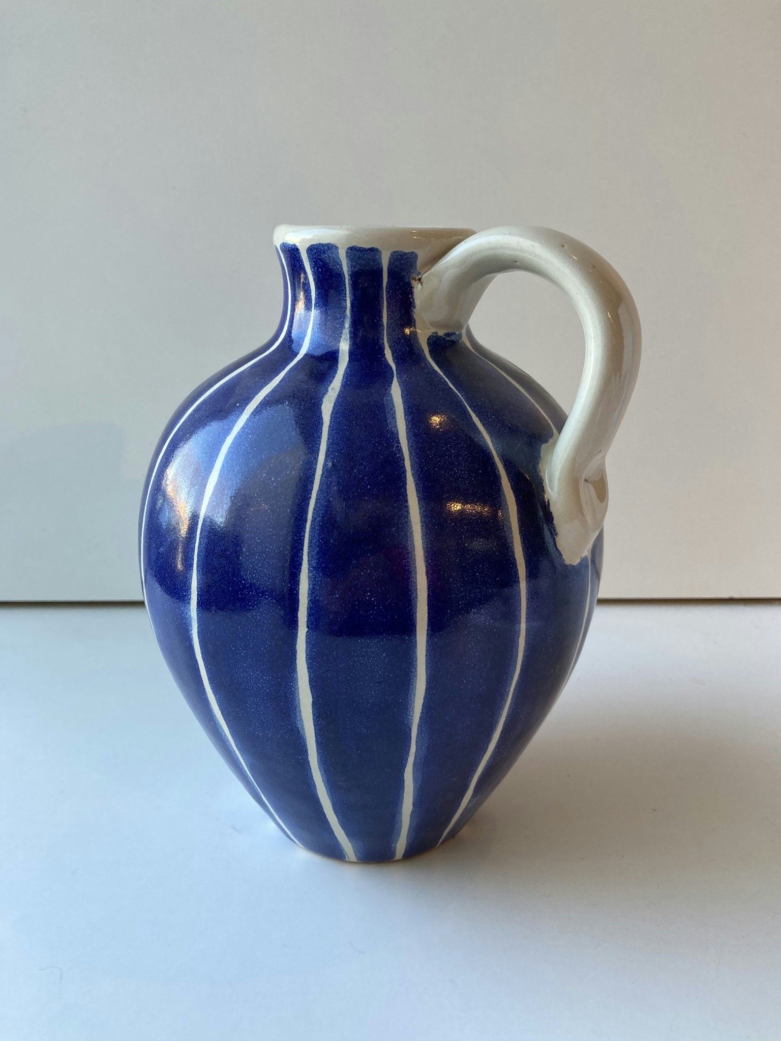 Striped pitcher 103