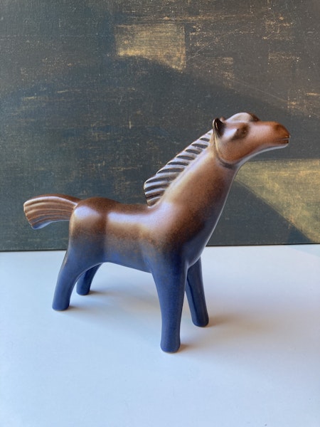 Horse figure 1008D