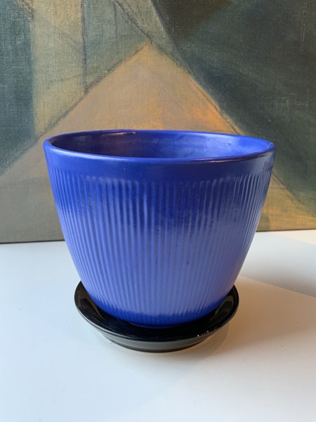 Percy blue flower pot