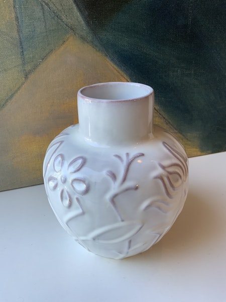 Östergren white vase 441