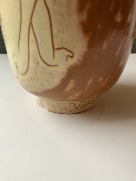 Lindstrand vase 385