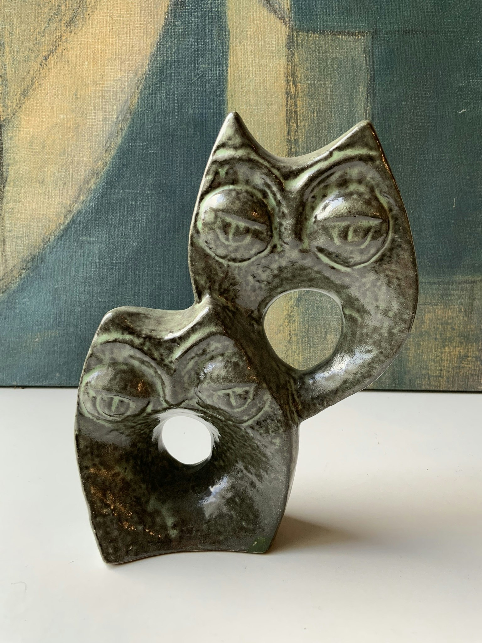 Green owls 0114E