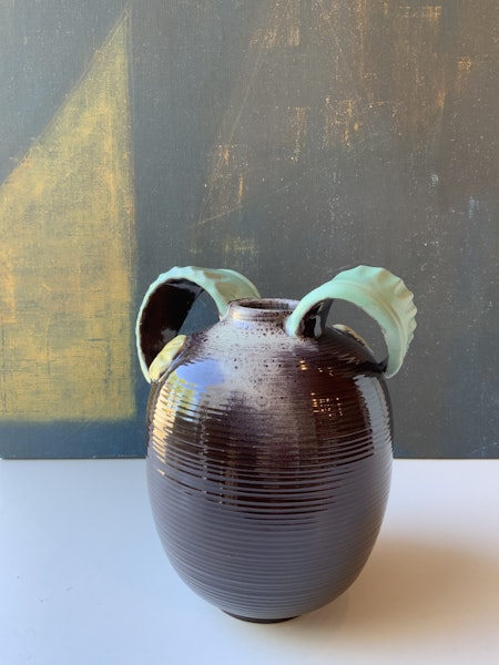 Thomson vase 237