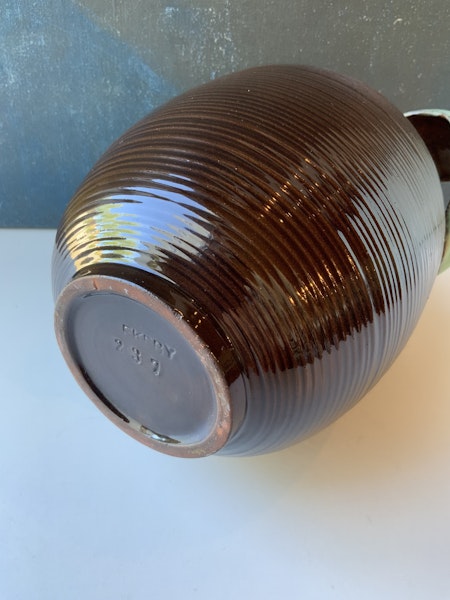 Thomson vase 237