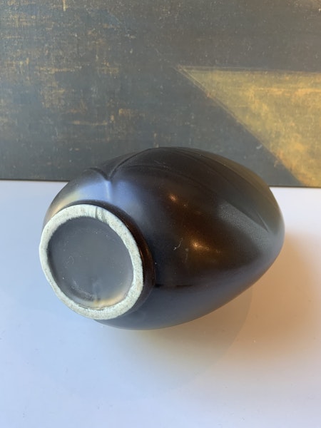 Mangania vase 32