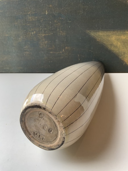 Lindstrand vase 3030
