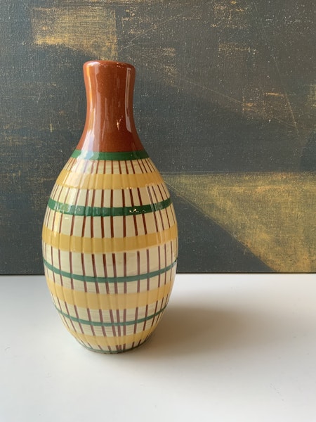 Thomson vase 675