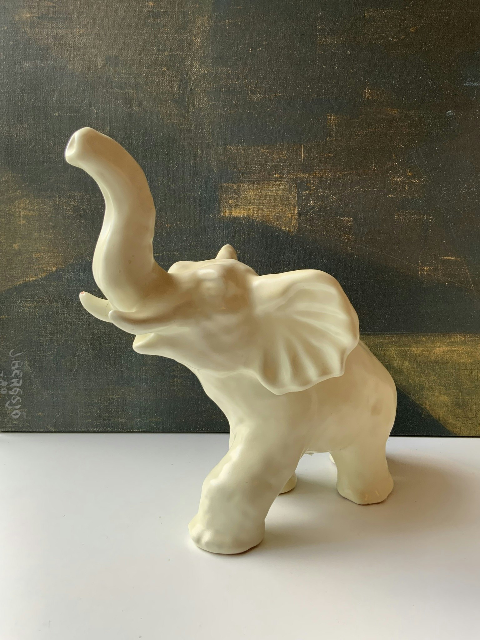 Lindstrand elephant 102
