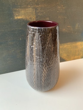 Vienna vase 2592