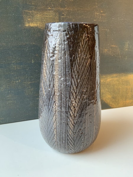 Vienna vase 2592