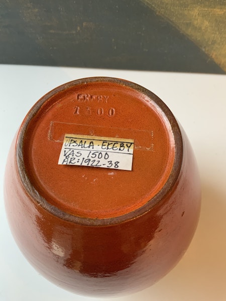 Orange/black vase 1500