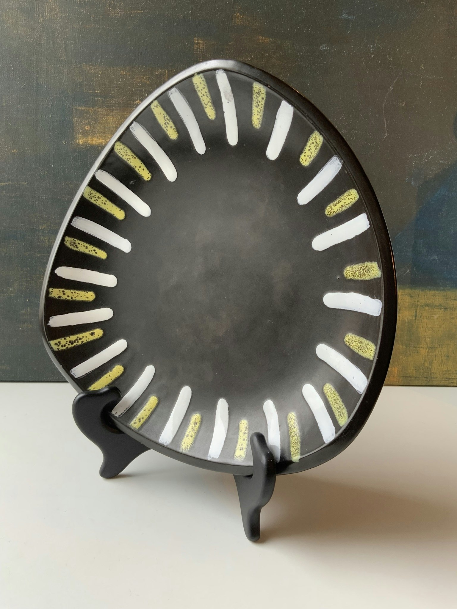 Trio plate 363