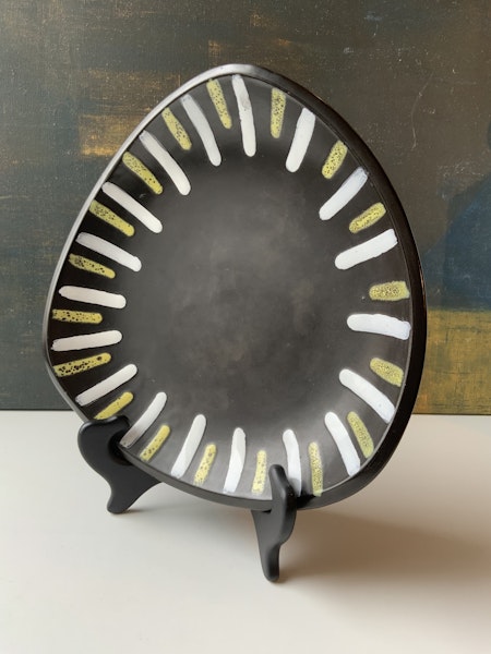 Trio plate 363