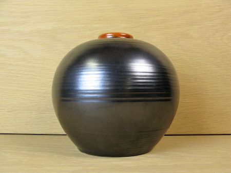 black & orange vase 3156