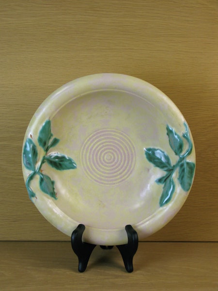 yellowish bowl 79 with green details