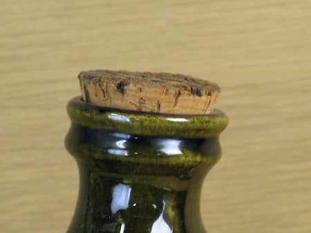 wasa jar with cork